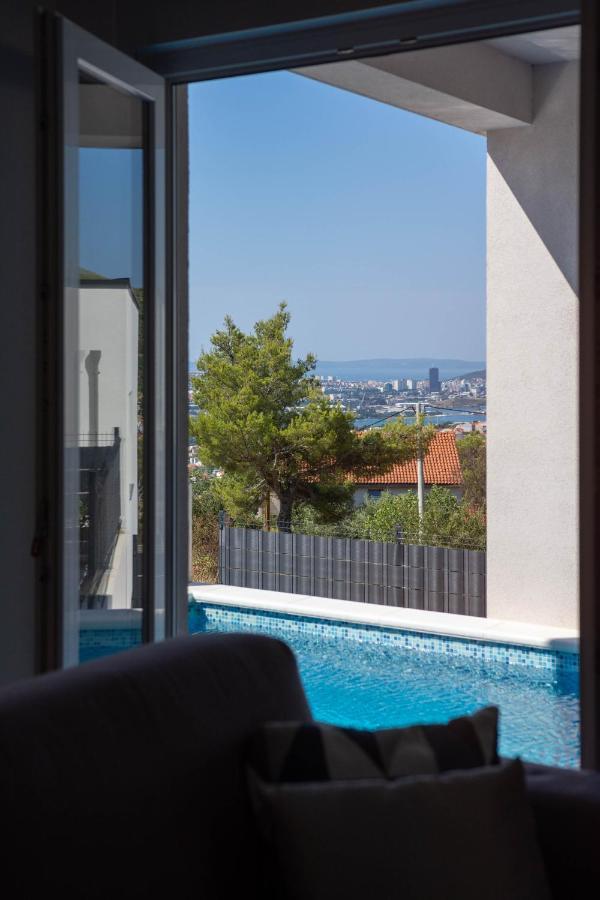 Villa Dorso With Heated Pool Klis Εξωτερικό φωτογραφία