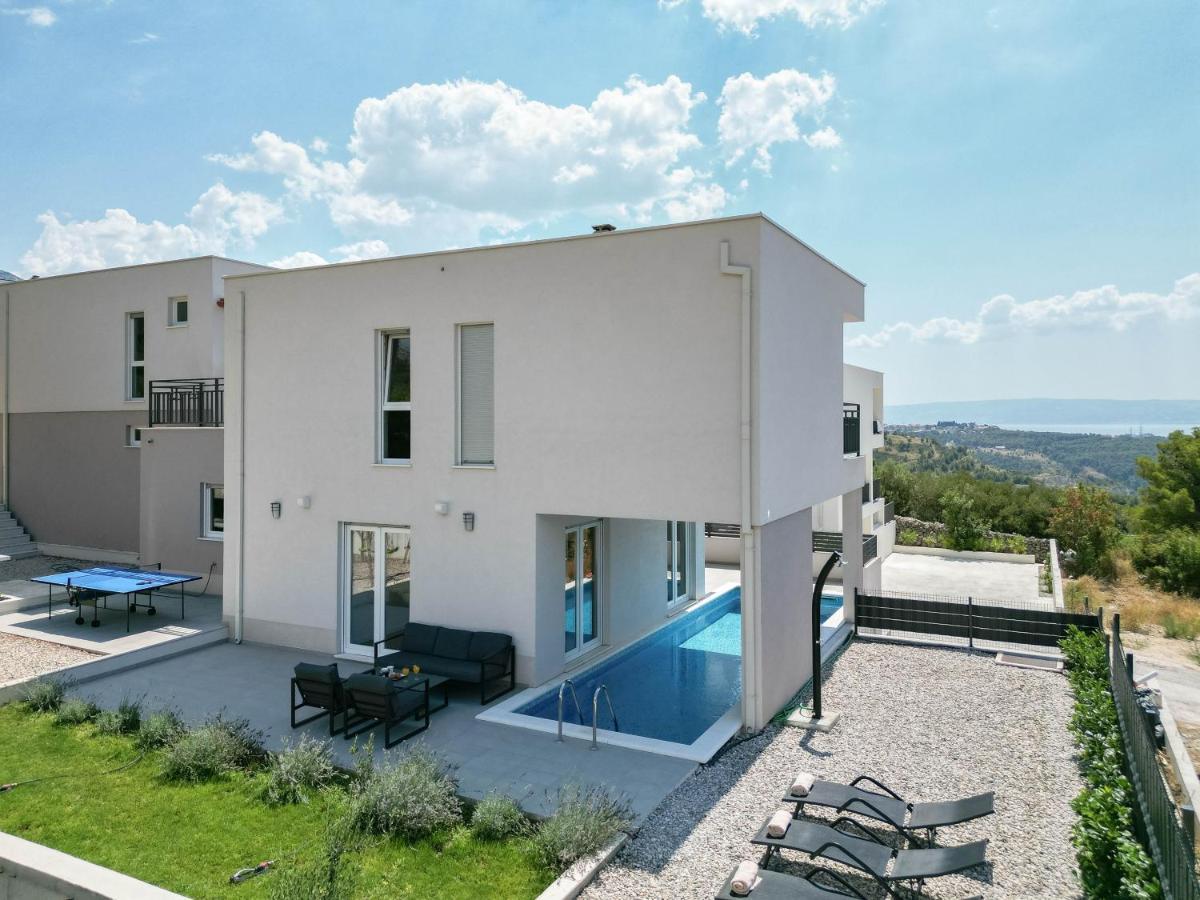 Villa Dorso With Heated Pool Klis Εξωτερικό φωτογραφία
