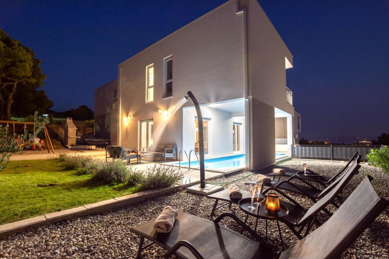 Villa Dorso With Heated Pool Klis Εξωτερικό φωτογραφία