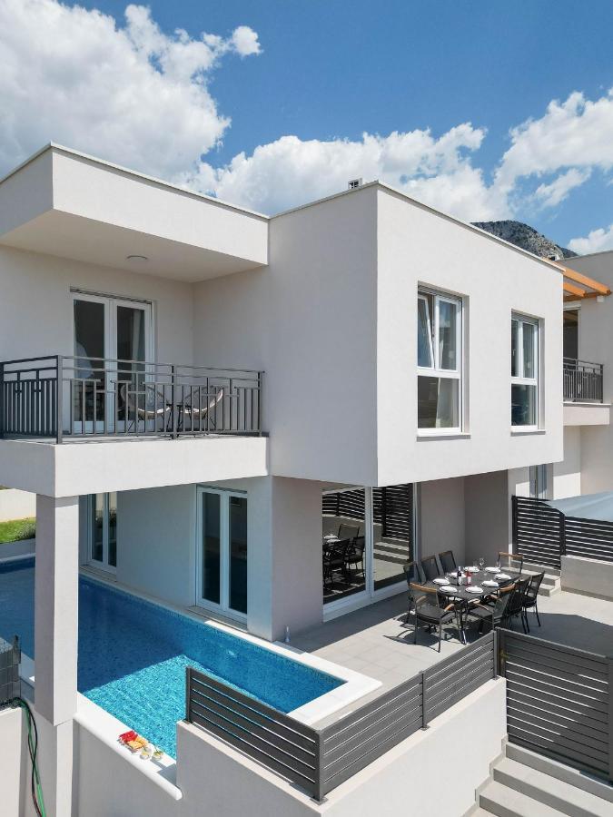Villa Dorso With Heated Pool Klis Εξωτερικό φωτογραφία