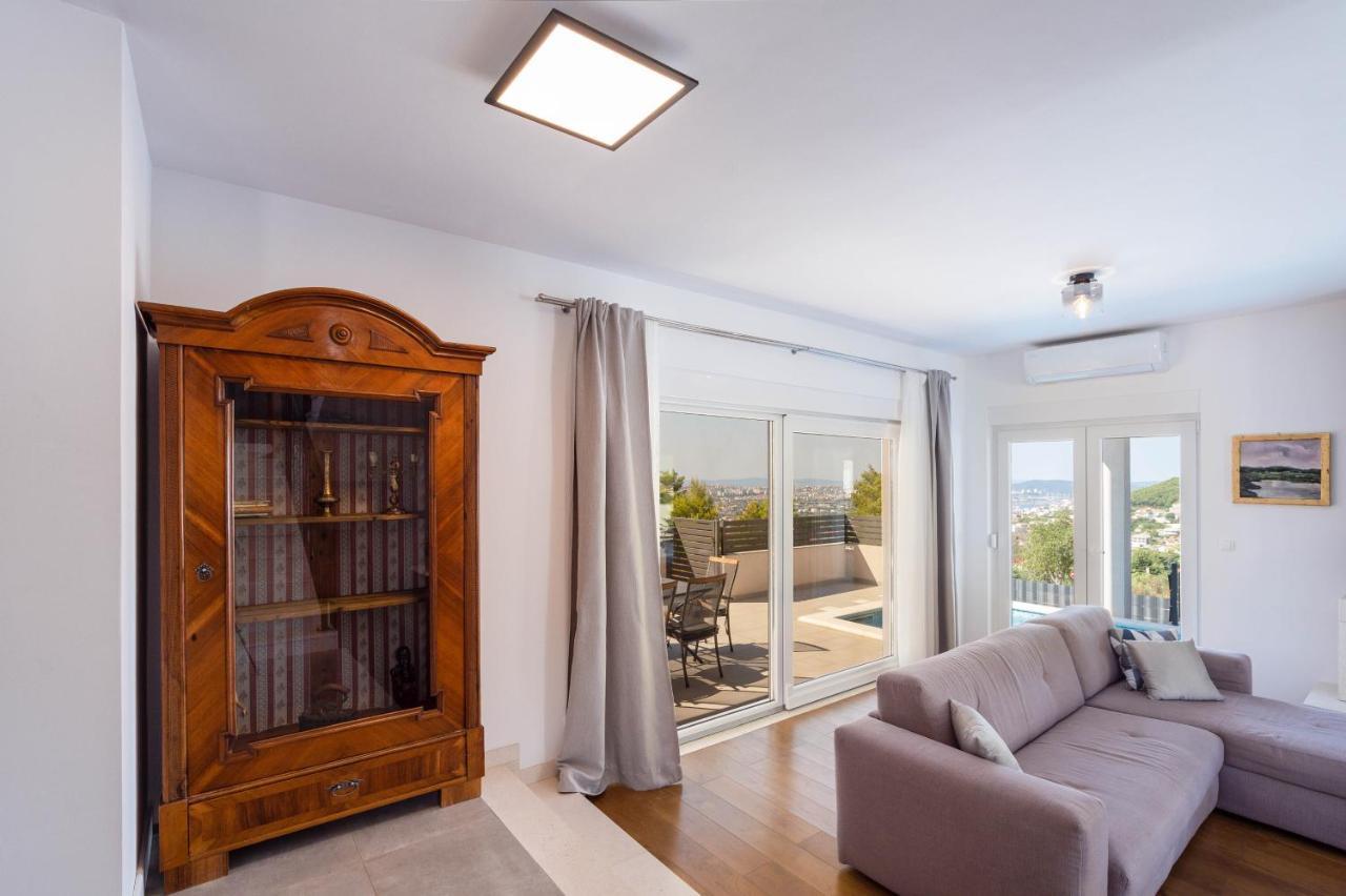 Villa Dorso With Heated Pool Klis Εξωτερικό φωτογραφία
